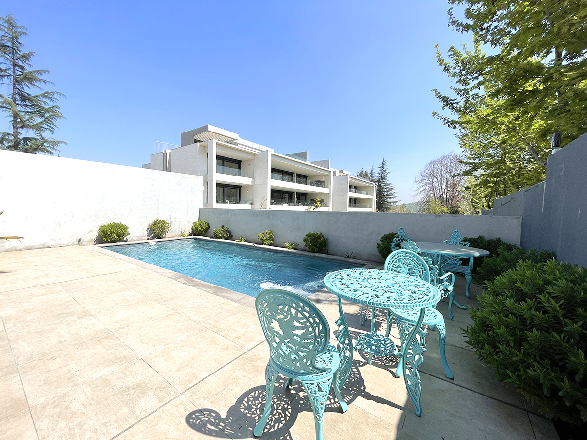 Maravilloso Dpto con Jardín propio en Los Domínicos