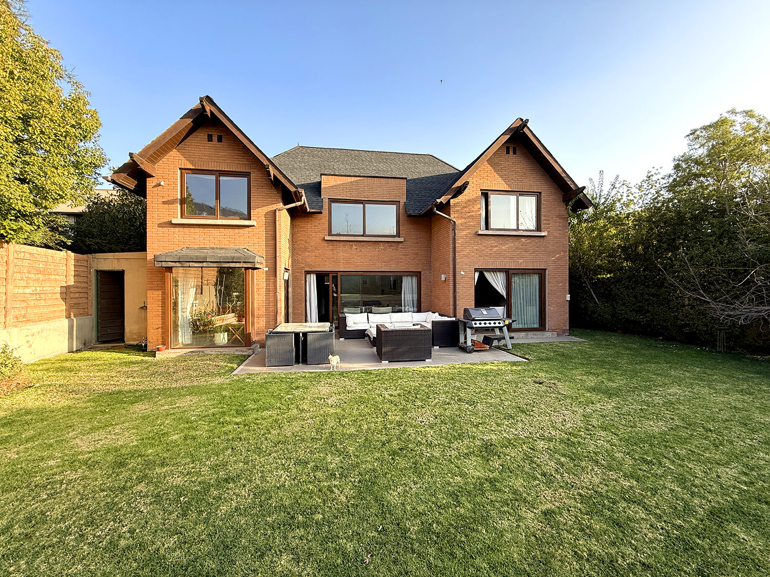 Se vende inglesa en condominio San Carlos de Apoquindo