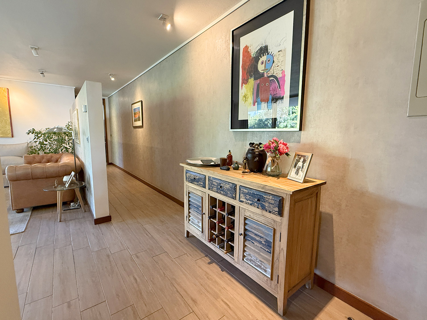 SE VENDE MODERNO DEPARTAMENTO SECTOR ESTORIL